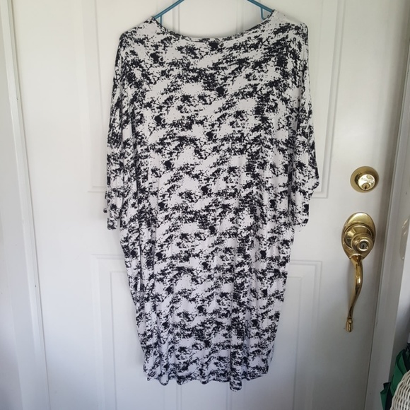 Lularoe top NWOT - Picture 2 of 2
